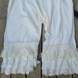 3X Ruffle Handmade white Pantaloons